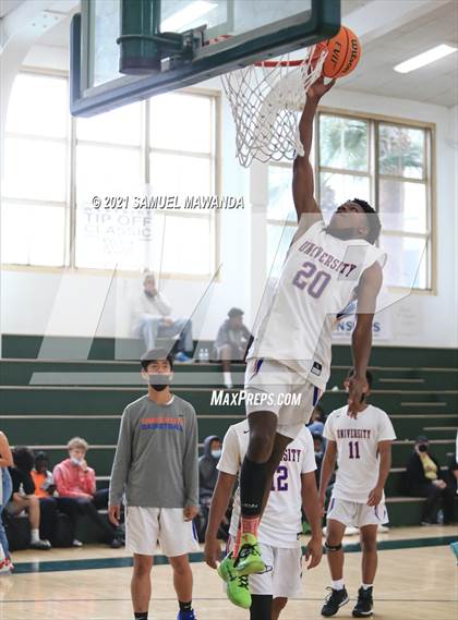 Thumbnail 1 in University vs St. Bernard (West  Side Tip off Classic) photogallery.
