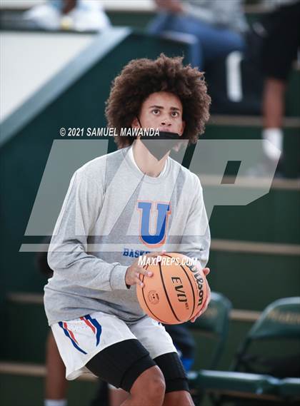 Thumbnail 2 in University vs St. Bernard (West  Side Tip off Classic) photogallery.