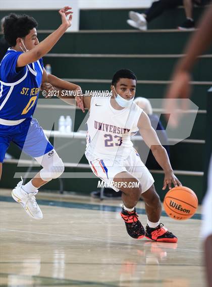 Thumbnail 2 in University vs St. Bernard (West  Side Tip off Classic) photogallery.