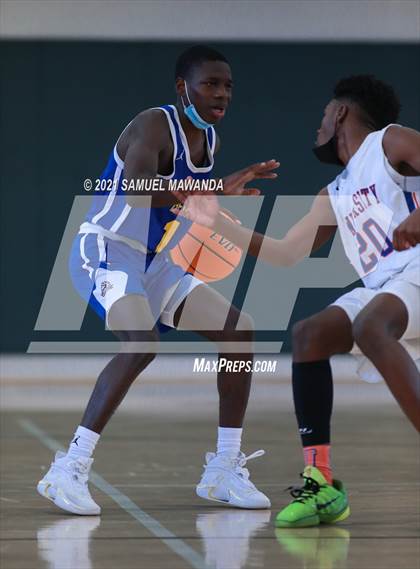 Thumbnail 1 in University vs St. Bernard (West  Side Tip off Classic) photogallery.
