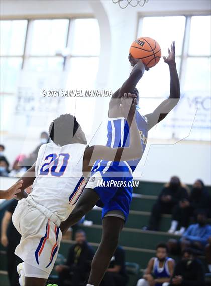 Thumbnail 3 in University vs St. Bernard (West  Side Tip off Classic) photogallery.