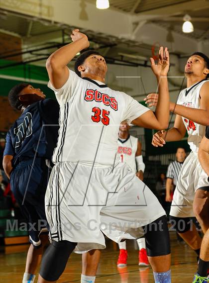 Thumbnail 3 in St. Genevieve vs. Santa Clarita Christian (Canyon Classic) photogallery.
