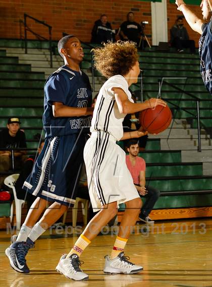 Thumbnail 2 in St. Genevieve vs. Santa Clarita Christian (Canyon Classic) photogallery.