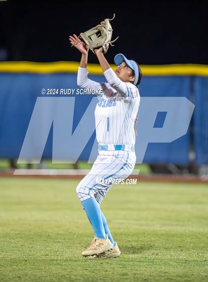 Thumbnail 2 in Steele Canyon vs. Otay Ranch (CIF SDS Division 1 Championship) photogallery.