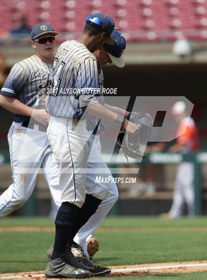 Thumbnail 2 in T.C. Roberson vs. New Hanover (NCHSAA 4A Final) photogallery.