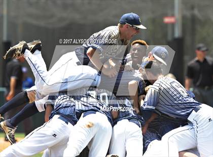 Thumbnail 2 in T.C. Roberson vs. New Hanover (NCHSAA 4A Final) photogallery.