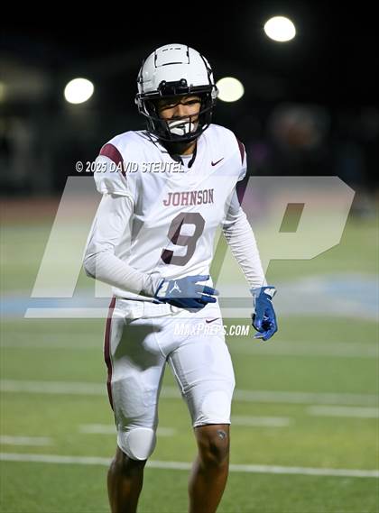 Thumbnail 1 in Johnson @ Burbank photogallery.