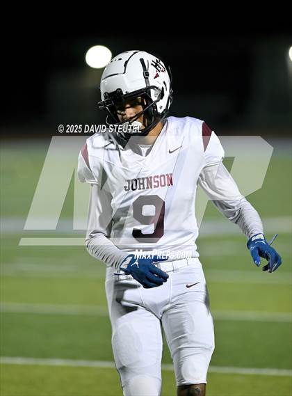 Thumbnail 2 in Johnson @ Burbank photogallery.