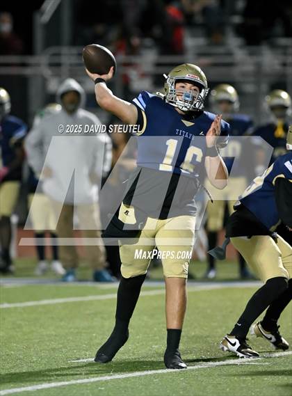 Thumbnail 3 in Johnson @ Burbank photogallery.