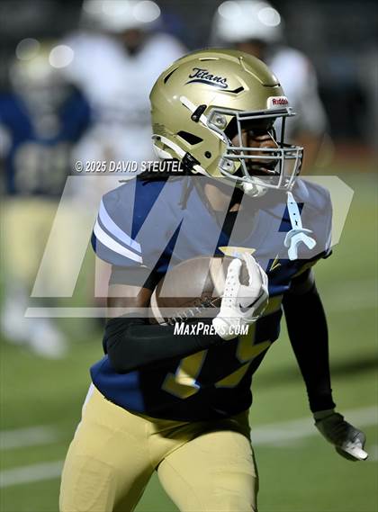 Thumbnail 2 in Johnson @ Burbank photogallery.