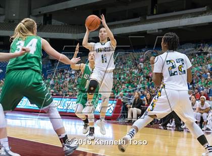 Thumbnail 3 in Cole vs. Wall (UIL 3A Semifinal) photogallery.