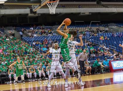 Thumbnail 1 in Cole vs. Wall (UIL 3A Semifinal) photogallery.