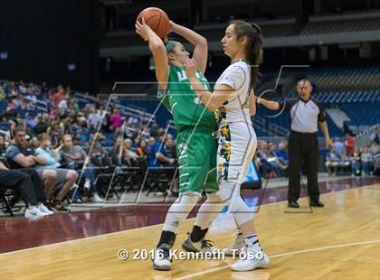 Thumbnail 2 in Cole vs. Wall (UIL 3A Semifinal) photogallery.
