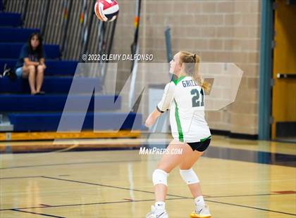 Thumbnail 3 in ThunderRidge @ Dakota Ridge photogallery.
