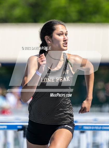 Thumbnail 2 in UHSAA State Championships photogallery.