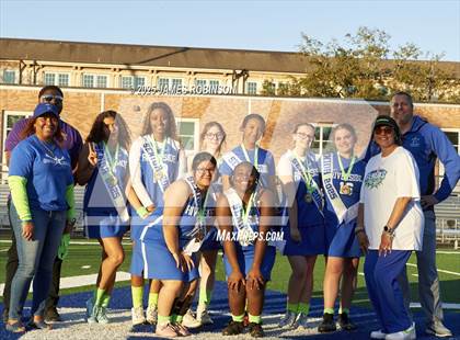 Thumbnail 3 in Riverside (Senior Night) photogallery.