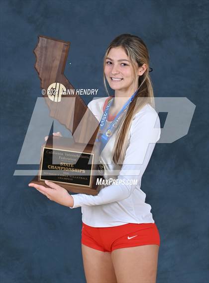 Thumbnail 1 in Harvard-Westlake (CIF State D1 Awards) photogallery.