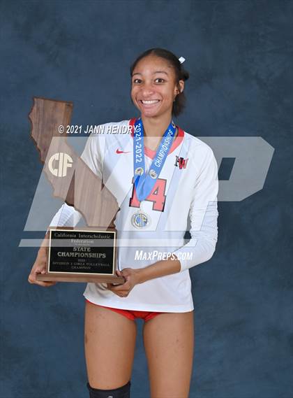 Thumbnail 3 in Harvard-Westlake (CIF State D1 Awards) photogallery.