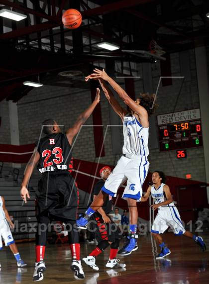 Thumbnail 1 in Hoover vs. Chula Vista (Xtreme Glass Invitational) photogallery.