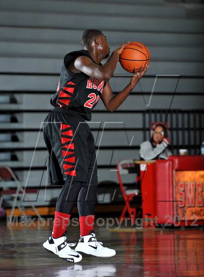 Thumbnail 1 in Hoover vs. Chula Vista (Xtreme Glass Invitational) photogallery.