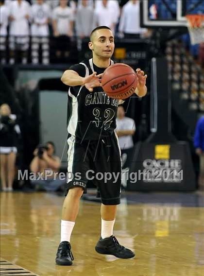 Thumbnail 2 in Sheldon vs. Granite Bay (CIF SJS D1 Playoffs) photogallery.