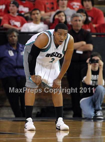 Thumbnail 2 in Sheldon vs. Granite Bay (CIF SJS D1 Playoffs) photogallery.