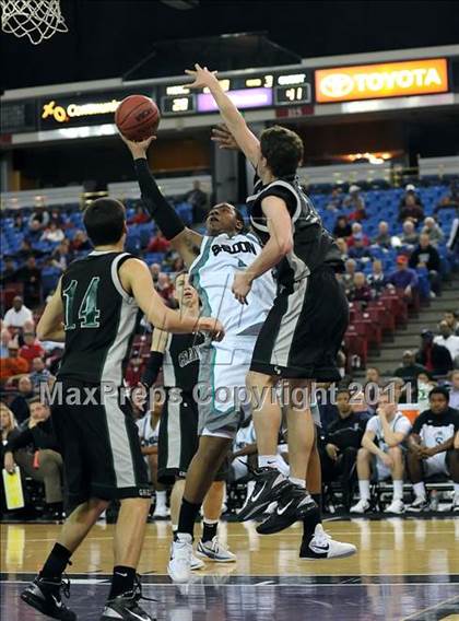 Thumbnail 1 in Sheldon vs. Granite Bay (CIF SJS D1 Playoffs) photogallery.