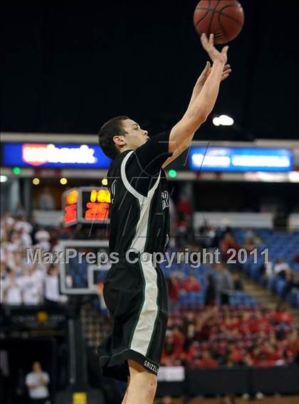 Thumbnail 2 in Sheldon vs. Granite Bay (CIF SJS D1 Playoffs) photogallery.