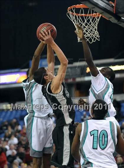 Thumbnail 1 in Sheldon vs. Granite Bay (CIF SJS D1 Playoffs) photogallery.