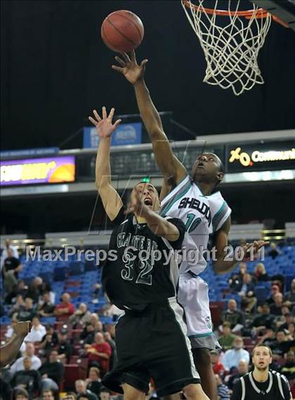 Thumbnail 1 in Sheldon vs. Granite Bay (CIF SJS D1 Playoffs) photogallery.