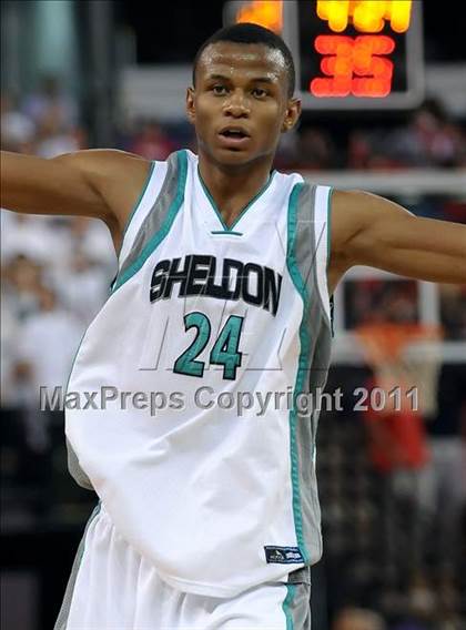 Thumbnail 2 in Sheldon vs. Granite Bay (CIF SJS D1 Playoffs) photogallery.