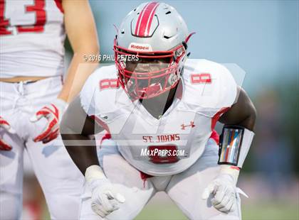 Thumbnail 2 in  St. John's vs. DeMatha photogallery.