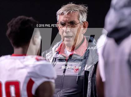 Thumbnail 3 in  St. John's vs. DeMatha photogallery.