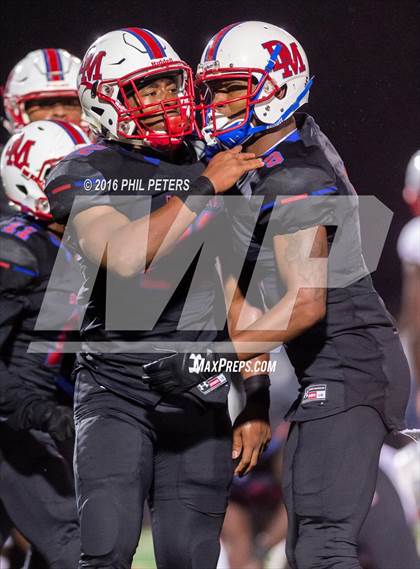 Thumbnail 1 in  St. John's vs. DeMatha photogallery.