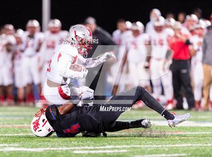 Thumbnail 1 in  St. John's vs. DeMatha photogallery.