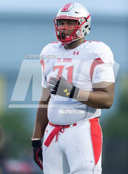 Thumbnail 2 in  St. John's vs. DeMatha photogallery.