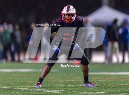 Thumbnail 3 in  St. John's vs. DeMatha photogallery.