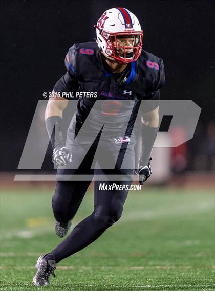 Thumbnail 2 in  St. John's vs. DeMatha photogallery.