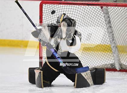 Thumbnail 2 in Trumbull @ North Haven photogallery.