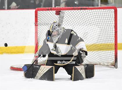 Thumbnail 3 in Trumbull @ North Haven photogallery.