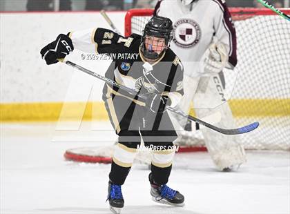 Thumbnail 3 in Trumbull @ North Haven photogallery.