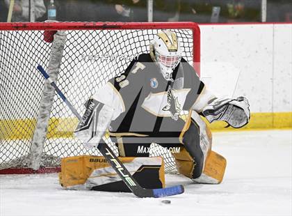 Thumbnail 3 in Trumbull @ North Haven photogallery.