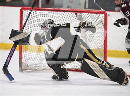Thumbnail 1 in Trumbull @ North Haven photogallery.