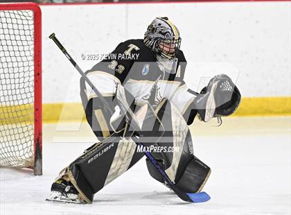 Thumbnail 3 in Trumbull @ North Haven photogallery.