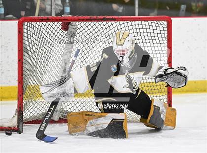 Thumbnail 3 in Trumbull @ North Haven photogallery.