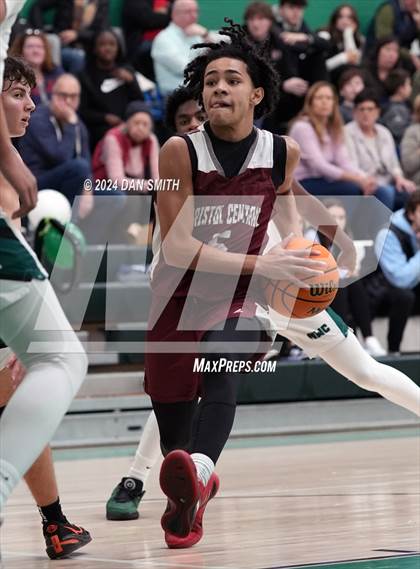 Thumbnail 1 in Bristol Central @ Northwest Catholic photogallery.