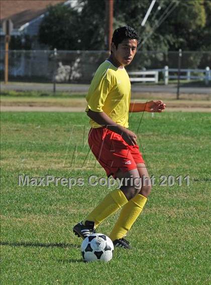 Thumbnail 3 in Highlands @ Encina Prep photogallery.
