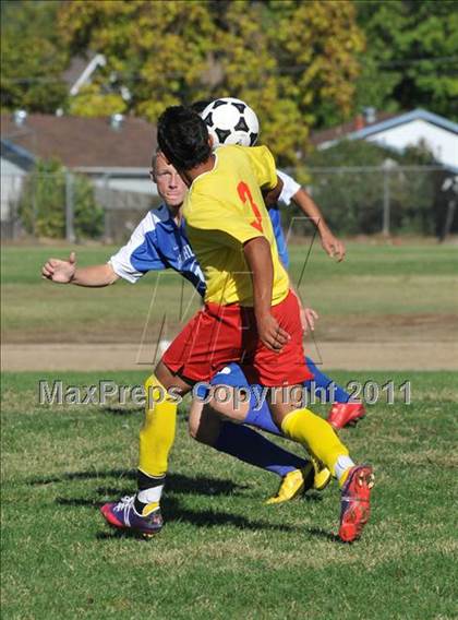 Thumbnail 1 in Highlands @ Encina Prep photogallery.