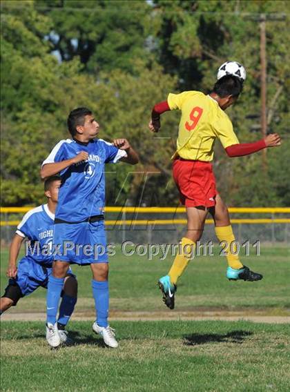 Thumbnail 2 in Highlands @ Encina Prep photogallery.