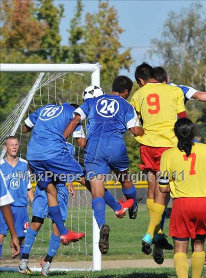 Thumbnail 2 in Highlands @ Encina Prep photogallery.
